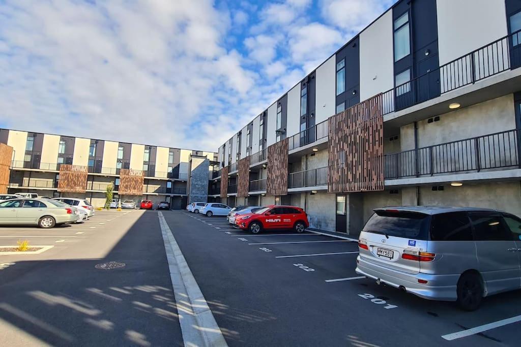 1 Bedroom City Base With Free Car Park Christchurch Buitenkant foto
